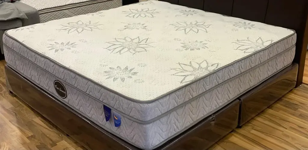 مرتبه فور سيزون الصادق 200*200سم 