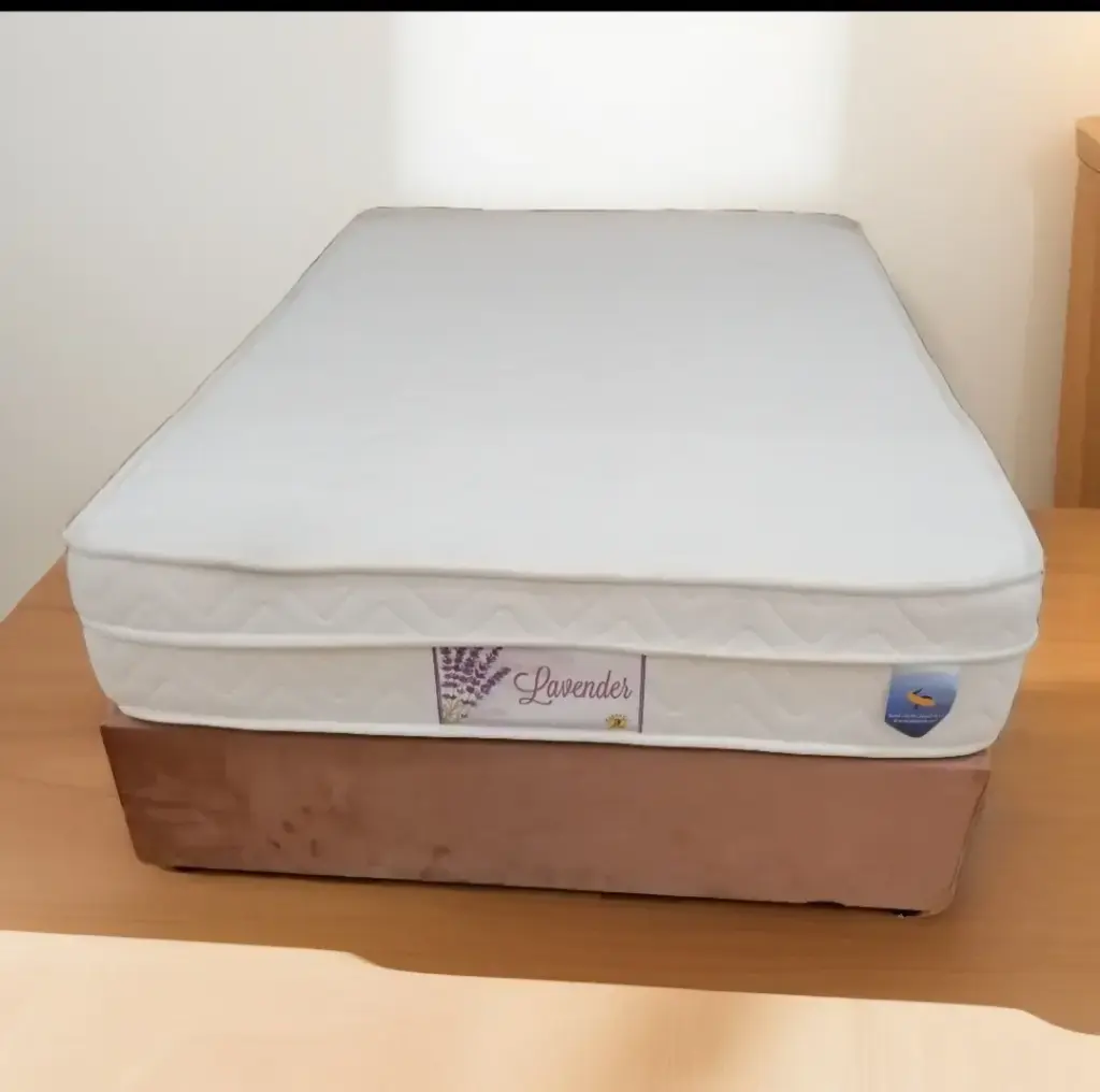 مرتبه طبية جولدن الحلم (200* 120)