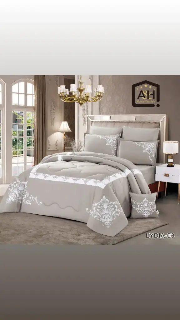 مفرس استار هوم 8 قطع مطرز نفرين 